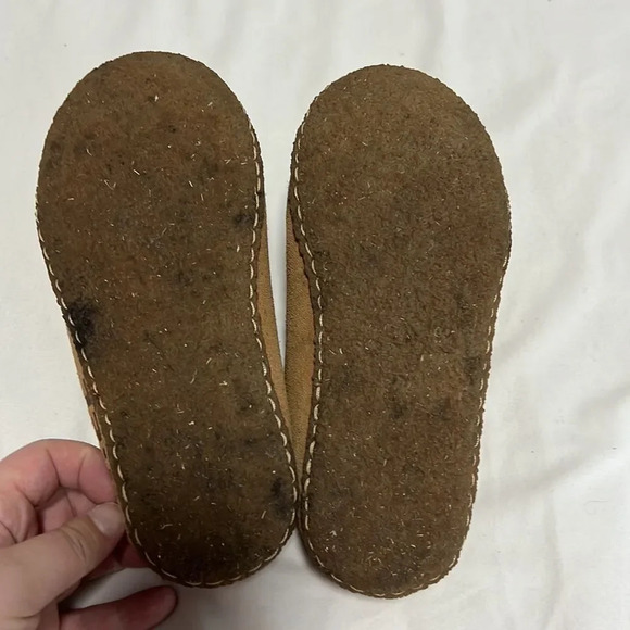 SOREL || Kids House Slippers in light brown size 1 - Picture 7 of 7